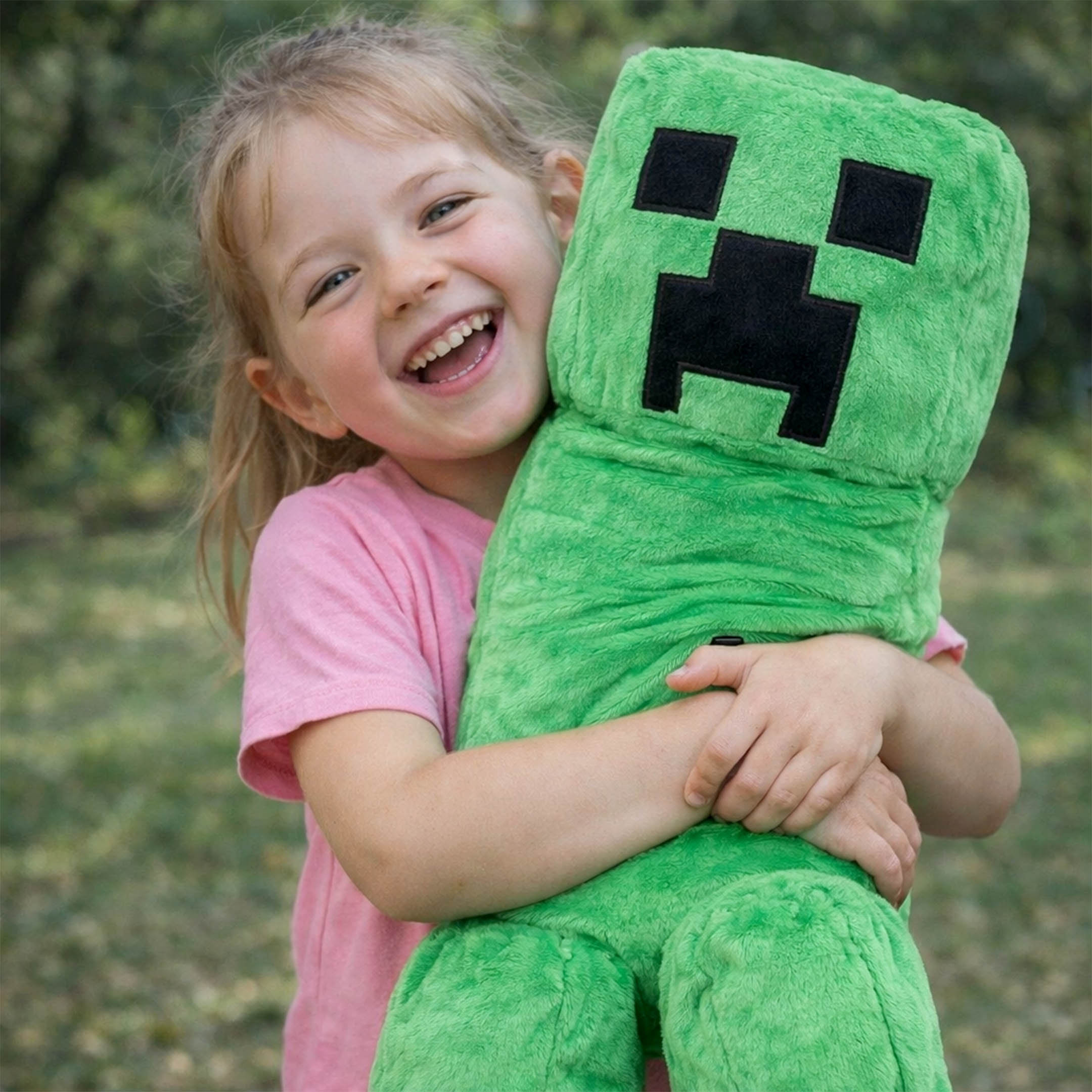 minecraft creeper mega plüssfigura ajándékba